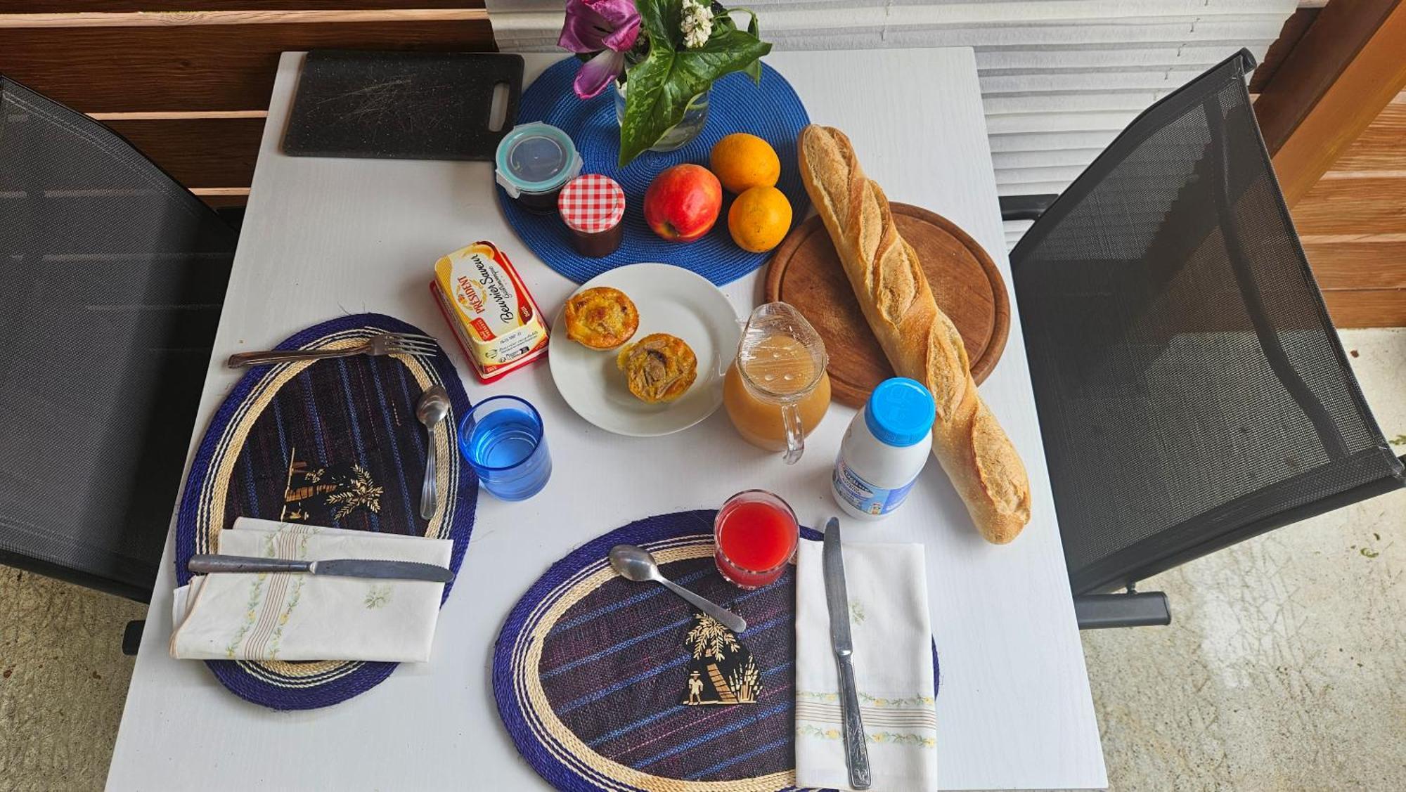 Esprit Etape Bed & Breakfast Saint-Barthélemy-de-Vals Exterior foto